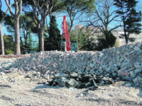 Campobasso. La scuola di via Crispi è solo un ricordo, dopo otto anni la demolizione