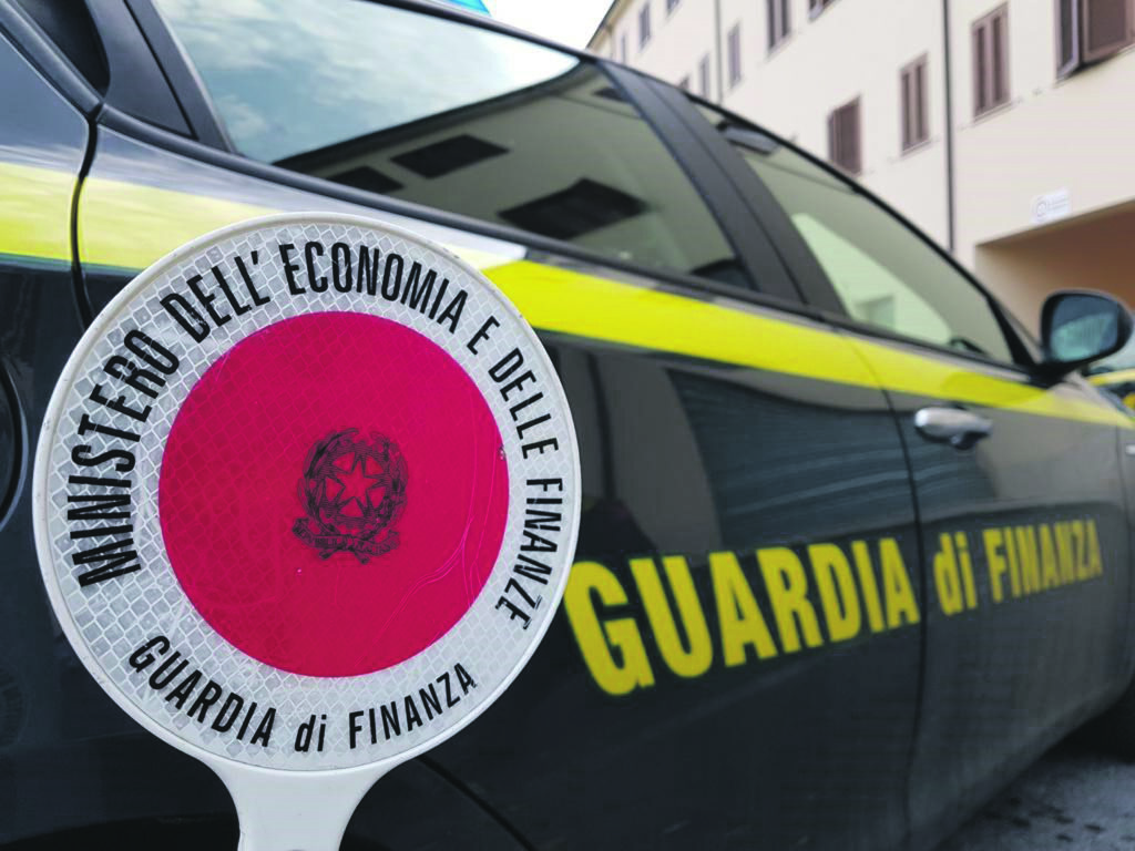 Corruzione e traffico di influenze, imprenditore isernino ai domiciliari