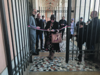 Campobasso, il portico di Palazzo San Giorgio come una galleria d’arte