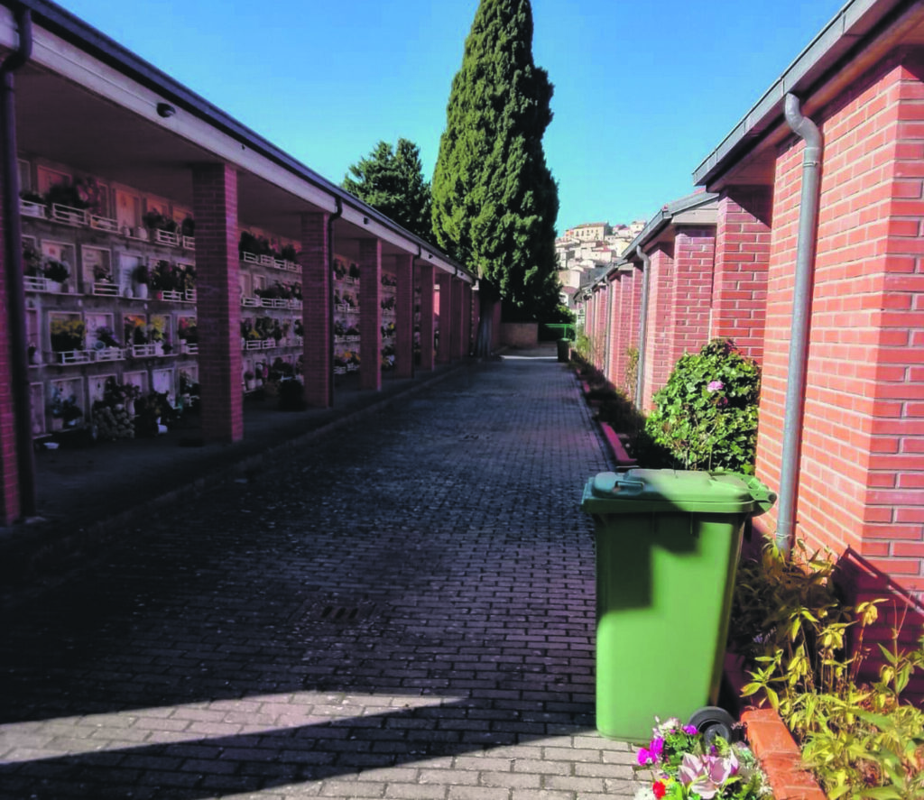 Montenero di Bisaccia. Operaio 61enne cade da una impalcatura al cimitero comunale