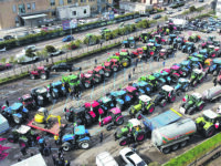 Termoli. I trattori “paralizzano” la viabilità verso Sud