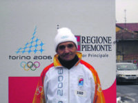 Travolto da un autocarro, ciclista muore sul colpo