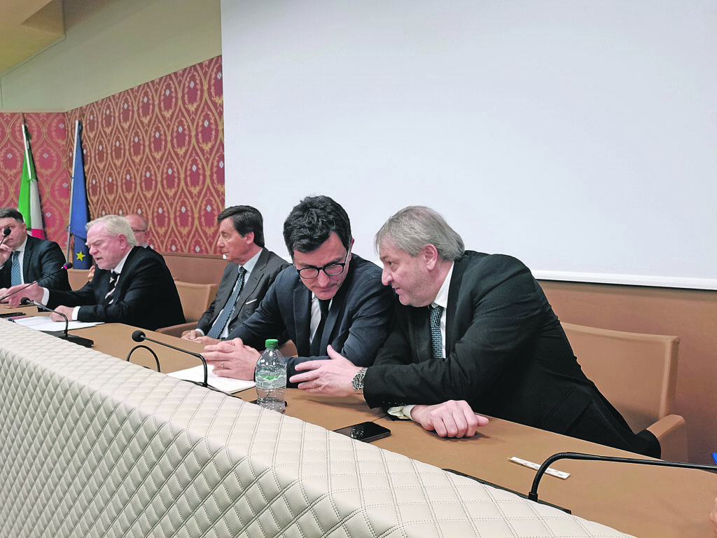 Cortocircuito sull’Emodinamica, Roberti ‘avvisa’ Iorio e Bonamico