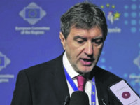 Molise riunificato con l’Abruzzo? Marsilio non scende nella mischia