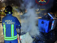 Campobasso. Danno alle fiamme due cassonetti in centro, al vaglio le telecamere di videosorveglianza