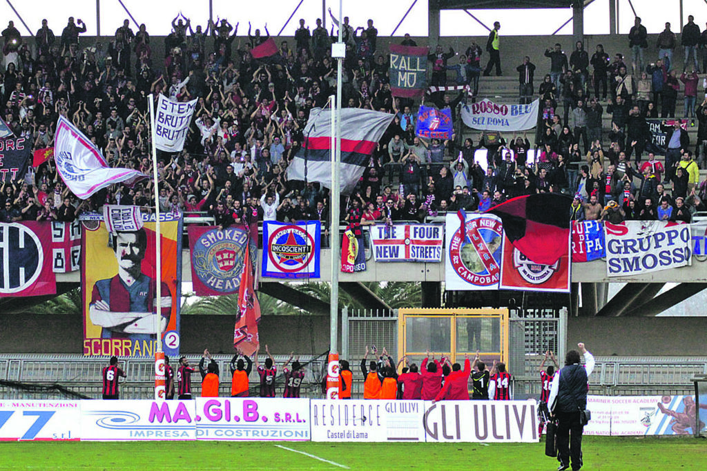 la festa finale dei molisani con i propri tifosi