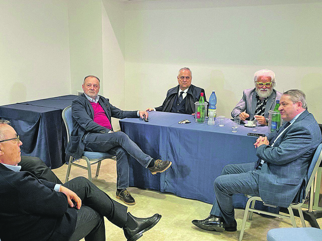 Campobasso. I partiti scoprono le carte, sul tavolo i nomi dei candidati