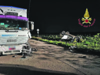 Campomarino. Si schianta contro Tir in sosta, 21enne estratto vivo dal 115