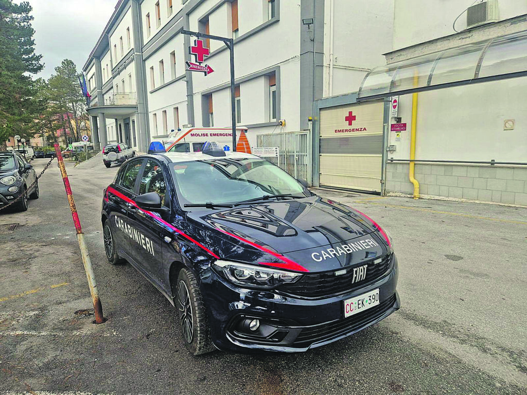 ‘Furbetti’ del cartellino all’ospedale Caracciolo