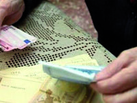 Isernia. Truffa ai danni di un’anziana: due impostori in giacca e cravatta si fanno consegnare 2mila euro