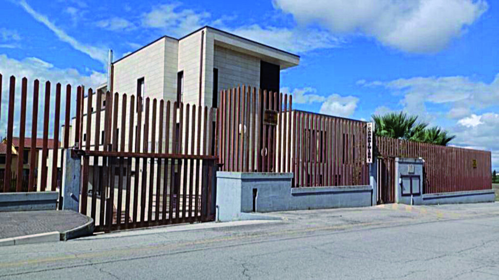 Troppa sofferenza, spinse la moglie malata dal ponte