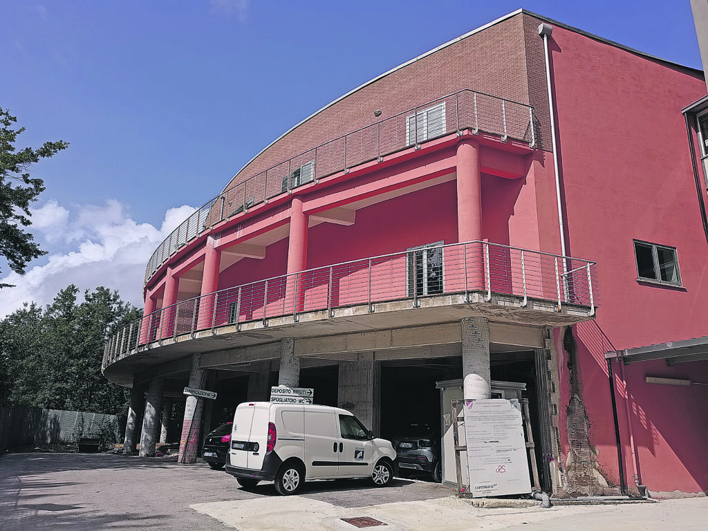 Hub Covid, ‘storiaccia infinita’: risolto il contratto con il Consorzio Stabile