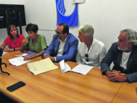 «Sospendere il servizio con ‘Energia Pulita’»