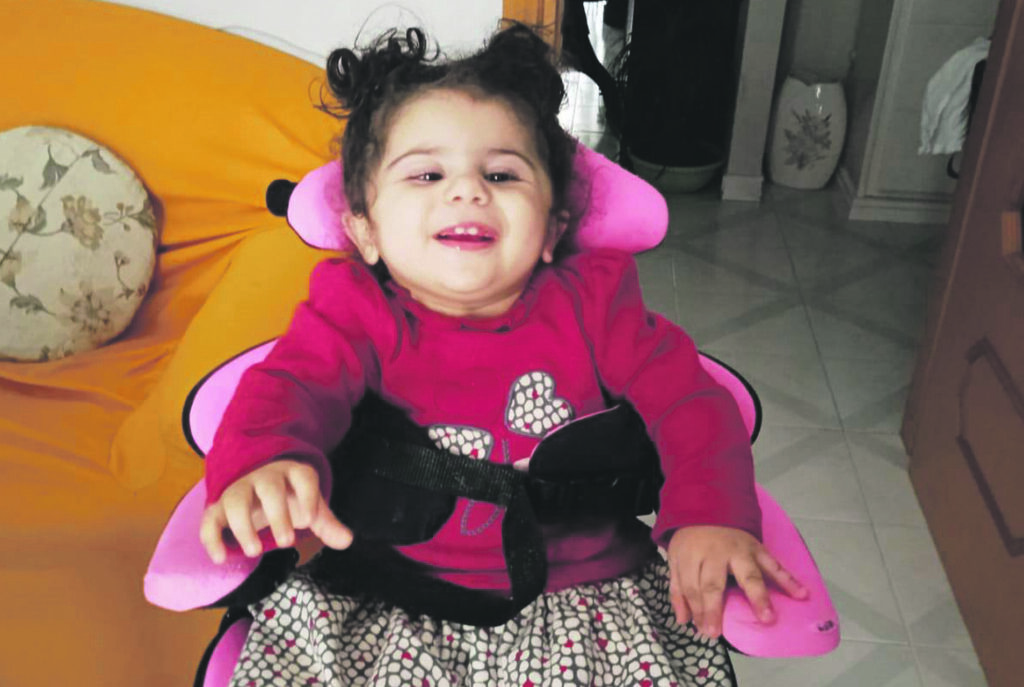 La solidarietà vince su tutto: obiettivo raggiunto, Miriam può volare negli Stati Uniti per curarsi