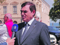 Crisi in Comune, Patriciello detta la linea e frena i consiglieri: decidono i partiti