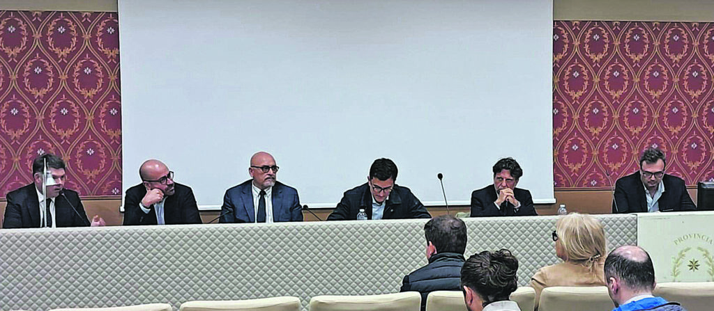 Appello dei sindaci ai consiglieri regionali: prevalga il buonsenso, no al Piano sociale