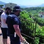 Isernia. Volo di 20 metri in via Occidentale: giovane donna sfonda la barriera e finisce nel fossato
