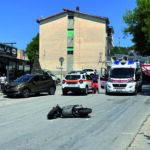 Isernia. San Lazzaro, scontro tra auto e scooter: feriti due giovani