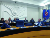 Sanità, nuovo scontro sul Piano operativo