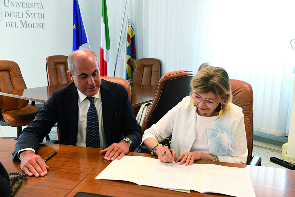 Scelte giuste e consapevoli, il patto fra Usr e Ateneo certifica la filiera dell’istruzione