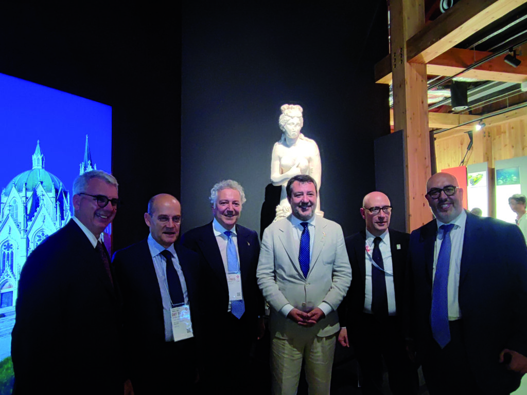 Expo 2025, Salvini allo stand della XX Regione: «Collaborazione fra imprese e occupazione»