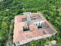 Nuovo ospedale: dieci miliardi per un’incompiuta