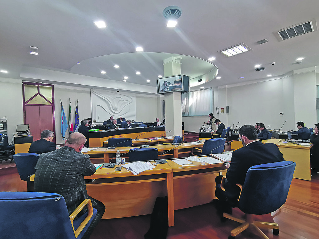 La riforma è legge: la Regione può aumentare gli assessori