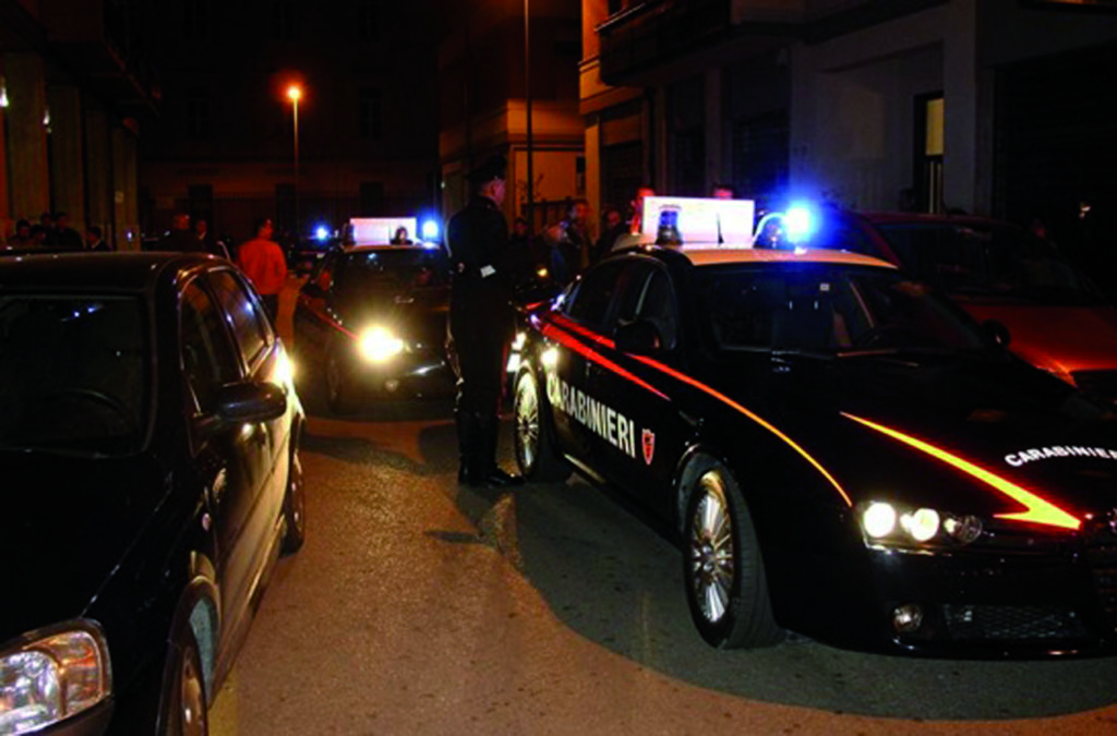 Isernia, alla guida senza patente: arrestato il 19enne che ha seminato il caos in centro