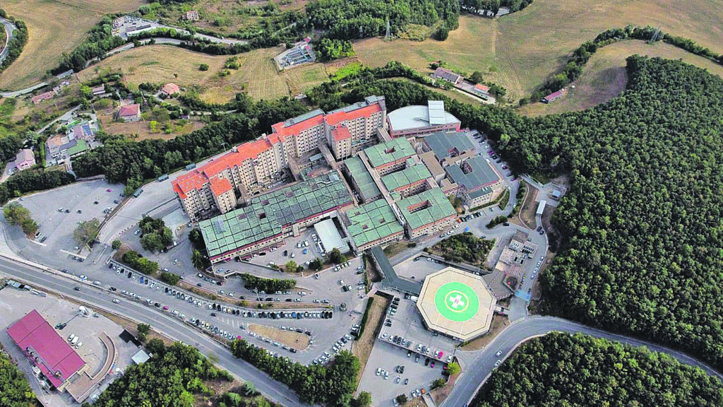 Sanità, affondo di Roberti: «Le scelte spettano alla politica, non ai tecnici»