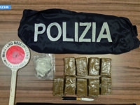 Con 1 chilo di hashish e armi in auto, arrestato