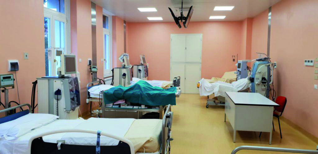 Dialisi a rischio chiusura, parte la campagna di donazioni