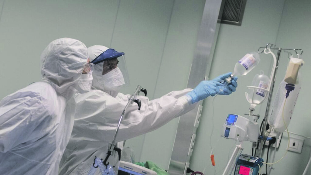 Contro il Covid a mani nude, fuori da tutte le stabilizzazioni