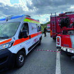 Schiacciato sotto una bisarca, 35enne in terapia intensiva