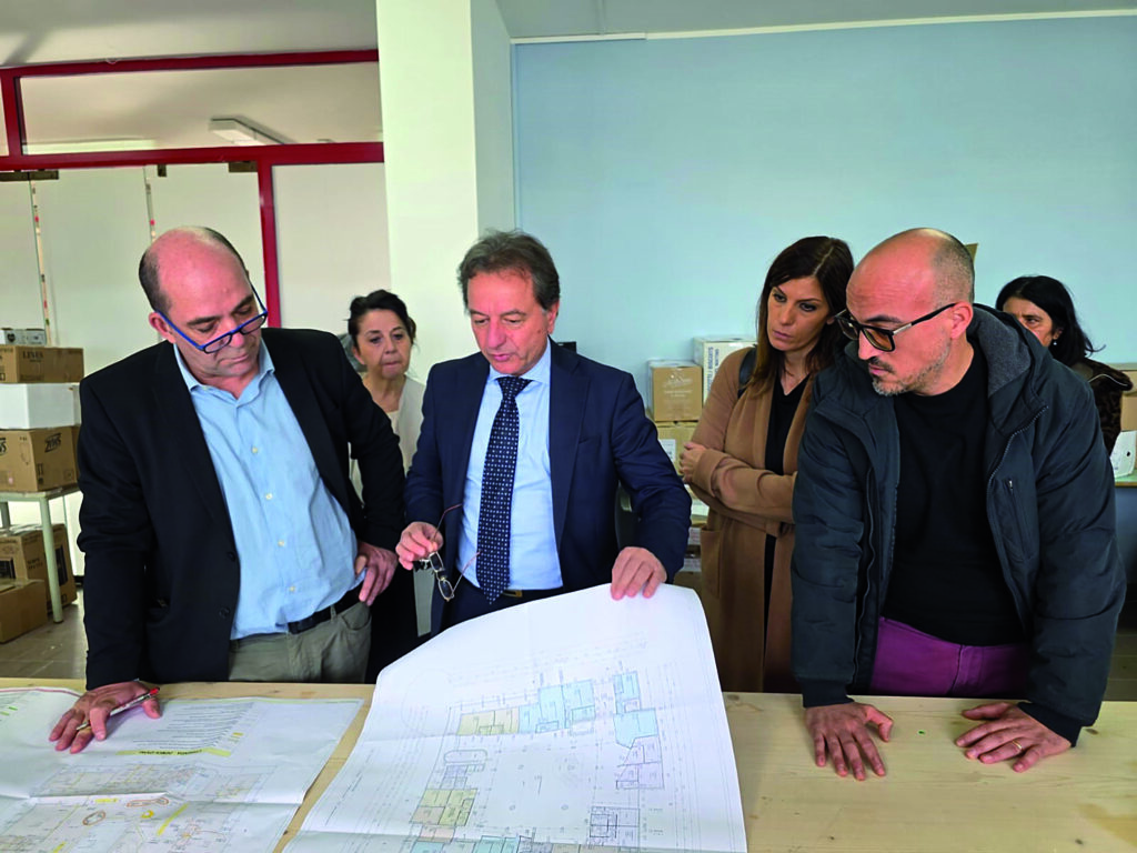 “Cielo e terra”, trasloco rinviato di un mese