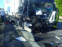 Termoli, scontro tra autocarri sulla Tangenziale Nord