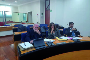 Commissari al contrattacco: «Basta populismo e ideologia»