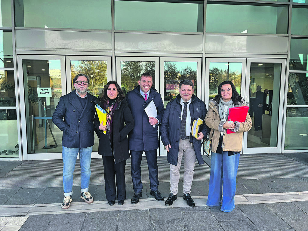 Deficit e reti tempo dipendenti, Sos delle opposizioni al dg Bergamaschi