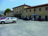 Rissa alla stazione, Calenda: «Sicurezza una priorità assoluta»