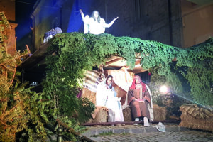 Da 65 anni una voce scalda la notte della Vigilia: è la Natività di Agnone