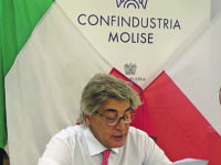 Confindustria non fa sconti: tenuta economica e sociale a rischio