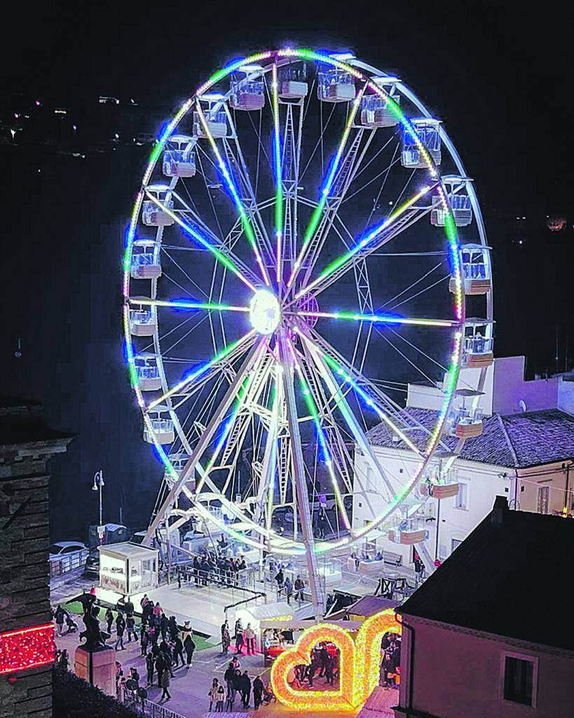Un ponte d’oro al debutto delle Luminarie frentane