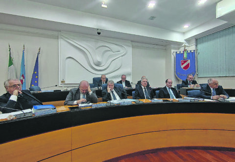 Il sostituto e i dati non inviati a Roma: Roberti chiude col botto il caso Carabellese