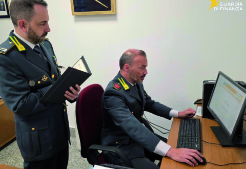 Società fantasma e frodi, maxi sequestro della GdF: oltre un milione