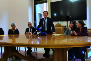 «Sintomi aspecifici e decorso fulminante, ipotesi tossinfezione»