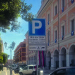 Sostegno al commercio, soste gratuite nei sabati di dicembre e nel periodo dei saldi