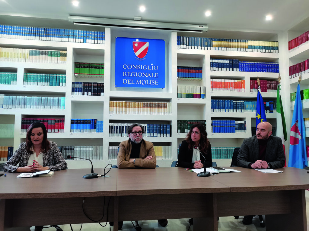 Il Pd incalza su sanità, Stellantis e vicenda giudiziaria: Roberti deve dimettersi