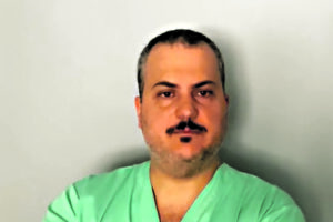 Parla il primario della Terapia intensiva: «Quadri clinici collassati con rara rapidità»