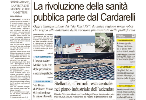 La prima pagina dell’edizione in edicola oggi
