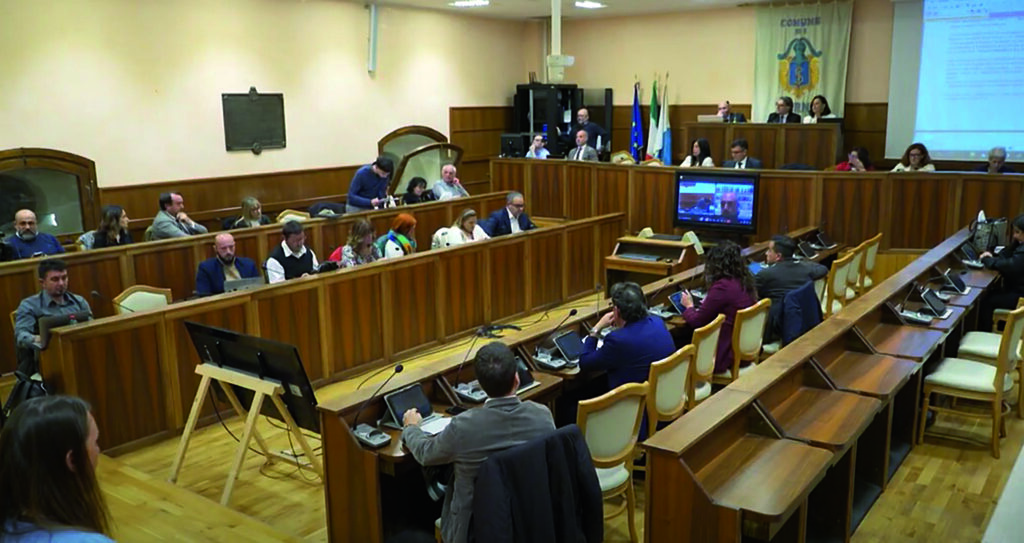 Sanità, consiglio fiume a Palazzo San Francesco