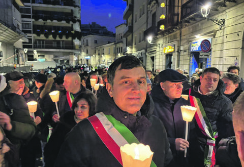 La protesta continua: Piero non smonta la tenda